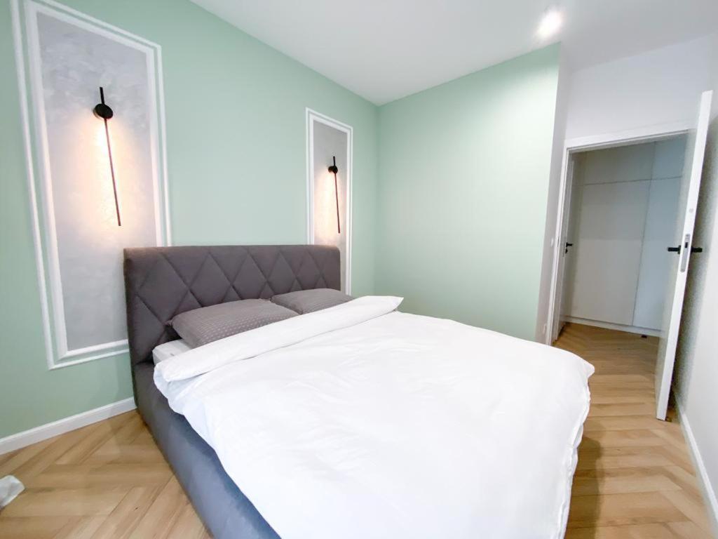 Apartament Family Zwierzyniecka Poznań Esterno foto